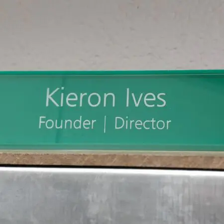 Alternative view of Back Plate Only 21 cm x 6 cm 3 mm