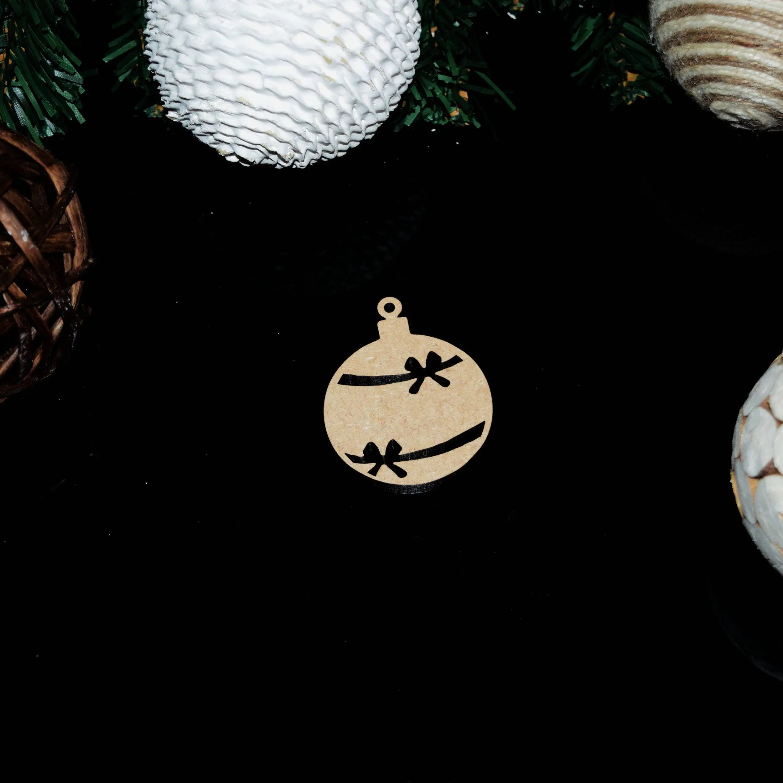 Bauble with Ribbon Christmas Decoration 3mm MDF
