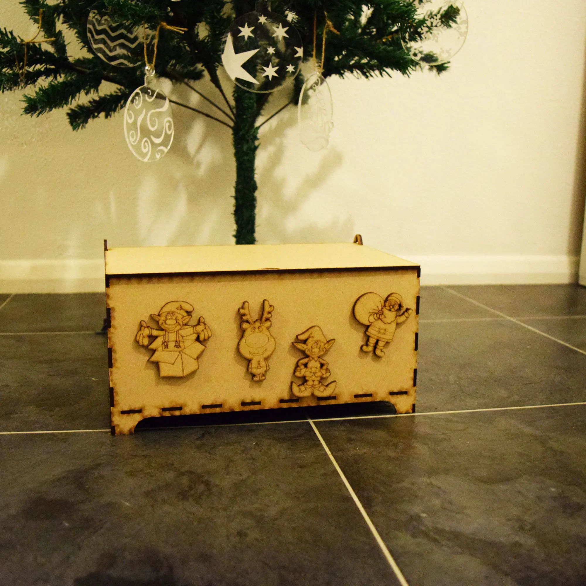 Christmas Eve Box, unpainted MDF,Flat pack, Topper - Image 3