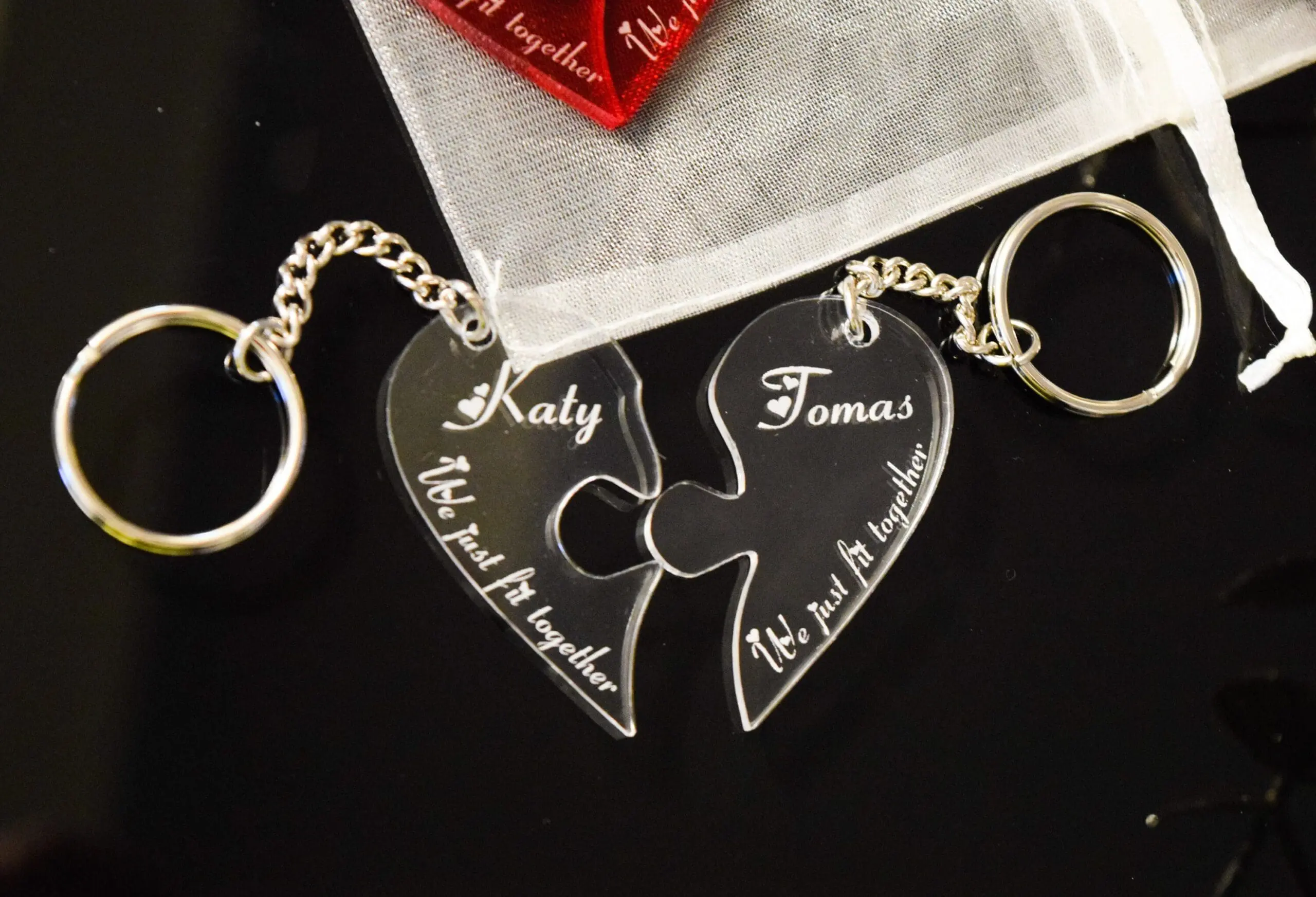 Heart Jigsaw Keyrings, Personalised Heart Keyrings, Puzzle piece keyring, Gift For Couples, Valentine, Birthday, Anniversary - Image 3