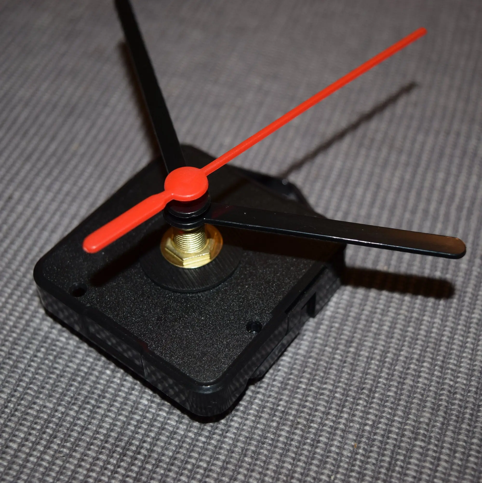 Quartz Clock Mechanism Complete With Fixing Kit, Clock Movement, Make your own clock - Image 9