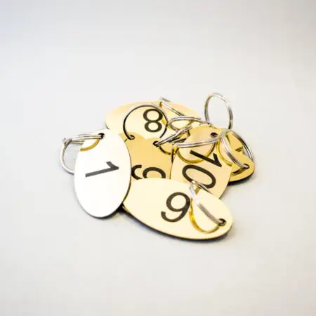Set of 20 oval shaped numbered key tags ideal for clubs, leisure centres, school