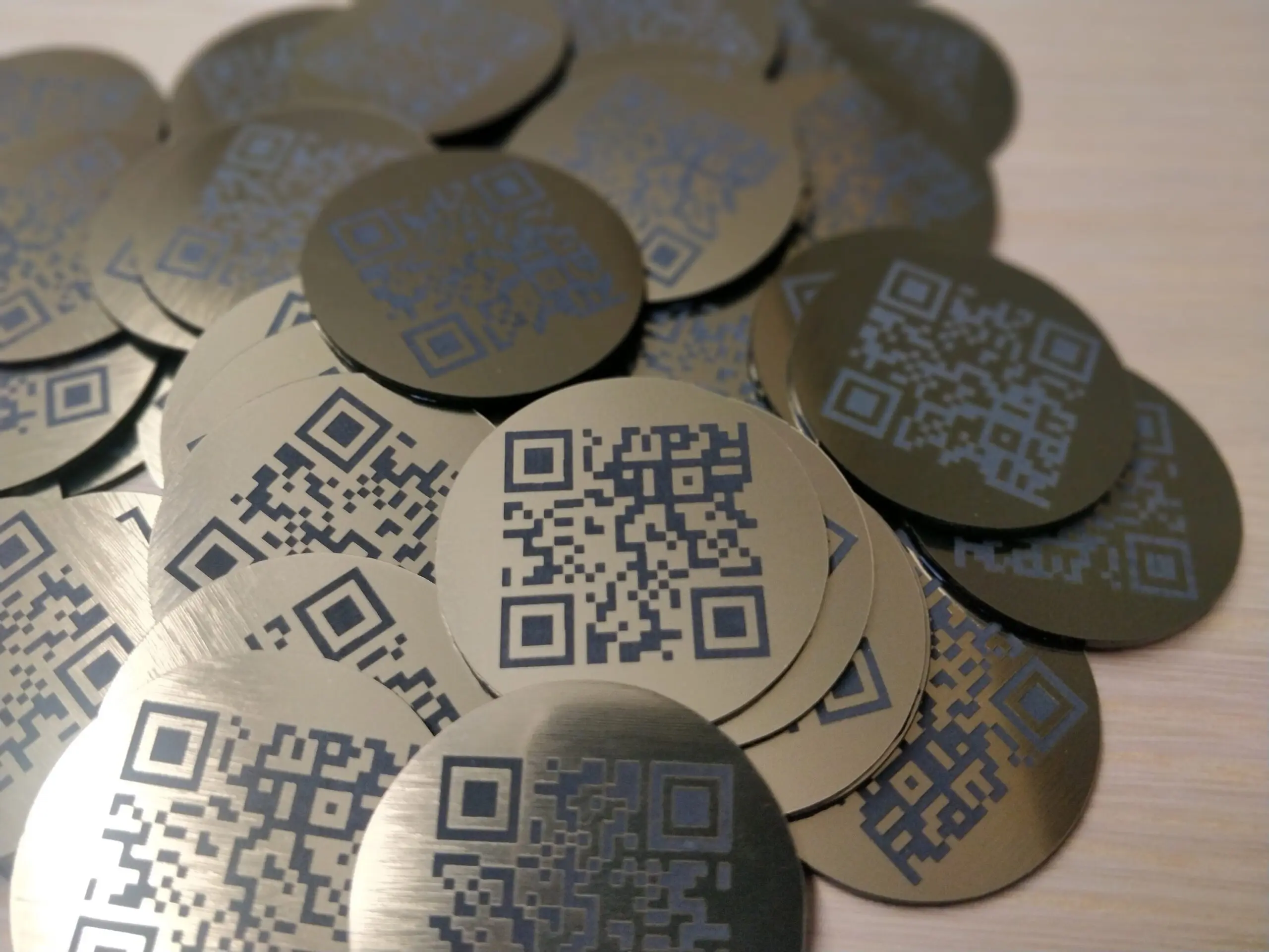 40mm Custom QR Code Laser Engraved Discs, Table, Tags, Locker, Restaurant, Clubs